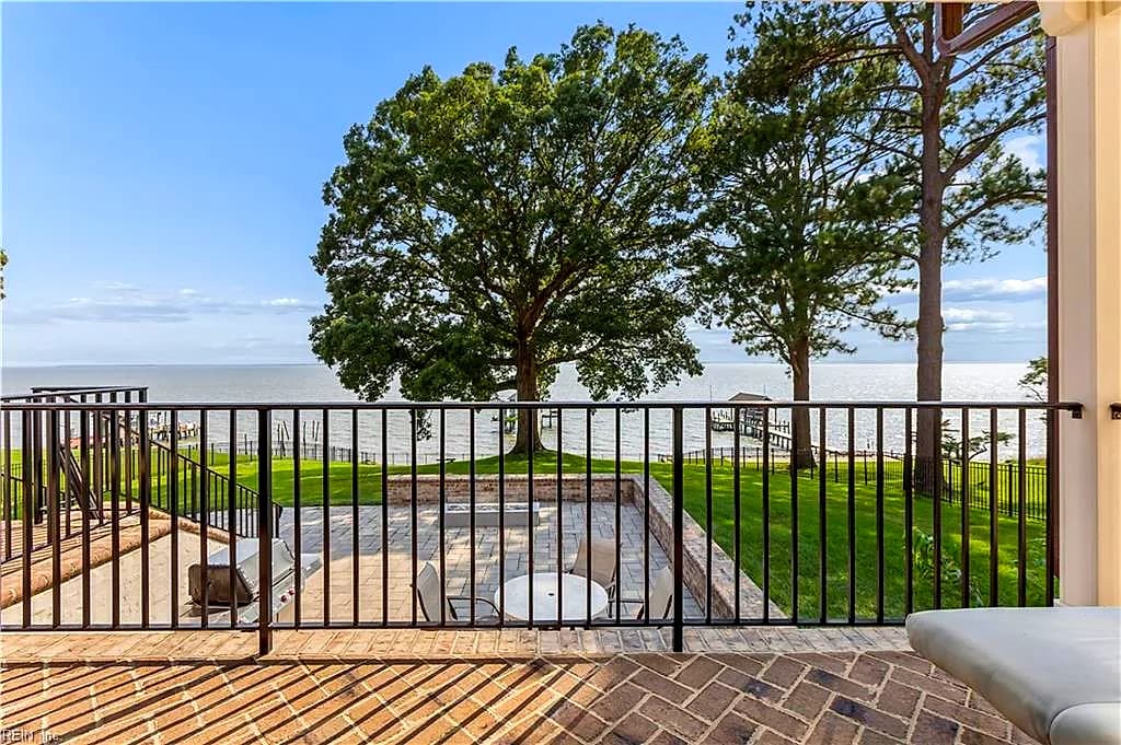 309 Riverside DR, NEWPORT NEWS VA 23606 thumb 6