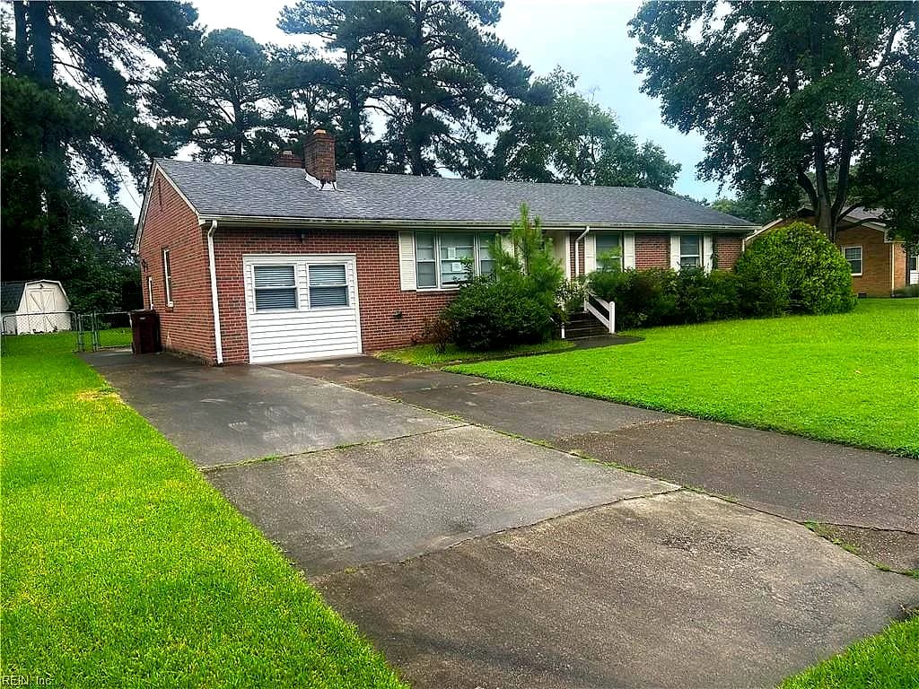 4024 Oak DR, CHESAPEAKE VA 23321 - Main photo