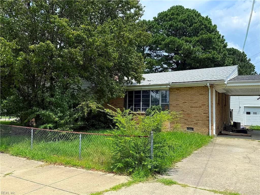 648 Hemlock AVE, HAMPTON VA 23661 - Photo 4