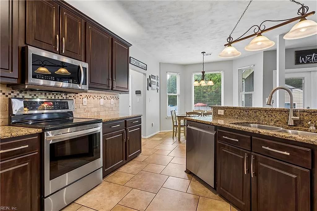 2317 Angler LN, CHESAPEAKE VA 23323 thumb 11