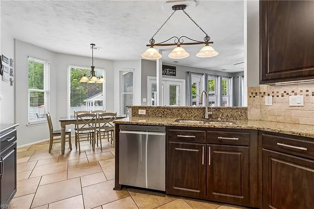 2317 Angler LN, CHESAPEAKE VA 23323 thumb 12