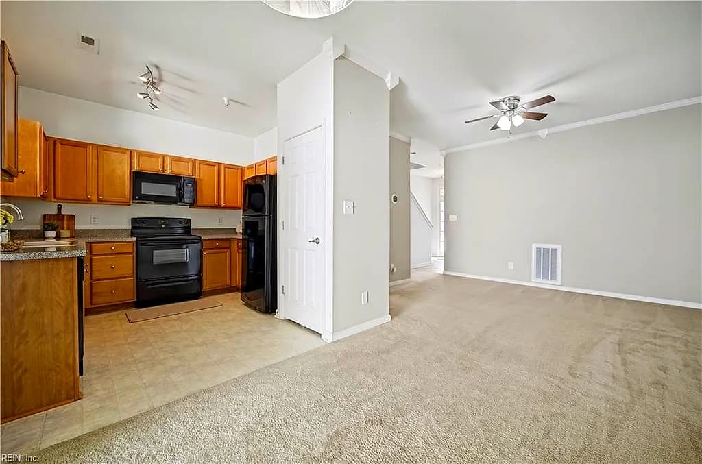 225 Citizens LN, NEWPORT NEWS VA 23602 thumb 8