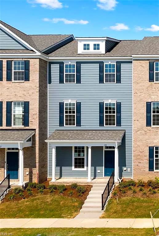 204 Freeman DR, HAMPTON VA 23666 - Main photo