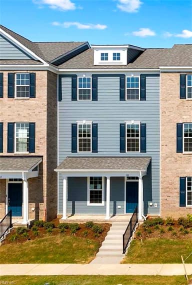 204 Freeman DR, HAMPTON VA 23666 thumb 2