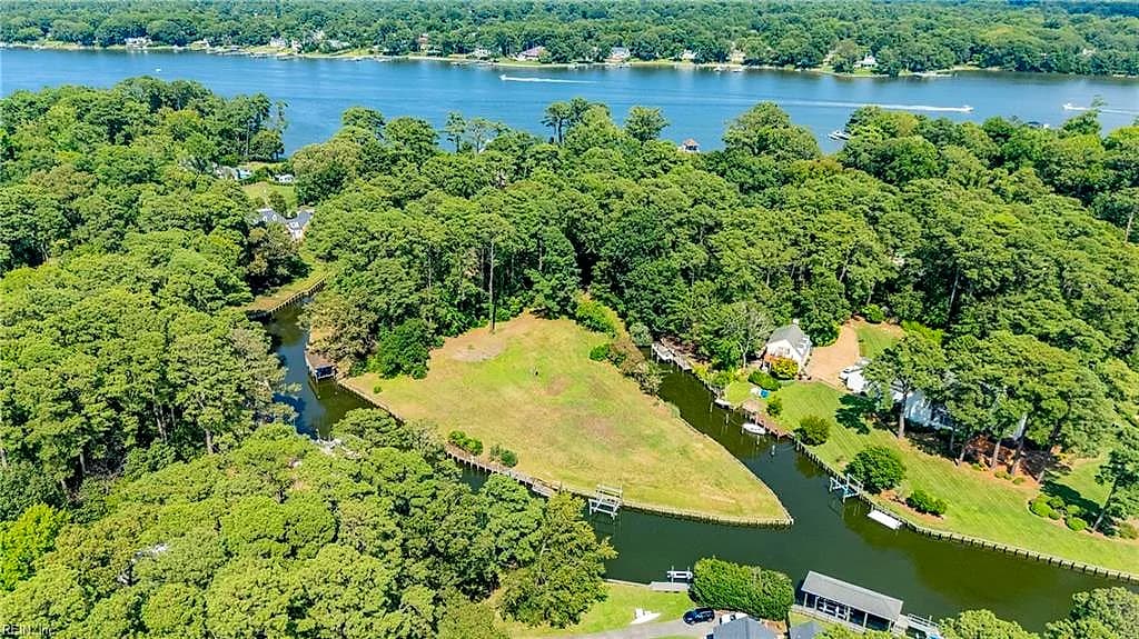 1519 Duke of Windsor RD, VIRGINIA BEACH VA 23454 - Photo 4