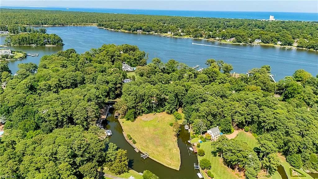 1519 Duke of Windsor RD, VIRGINIA BEACH VA 23454 - Photo 5