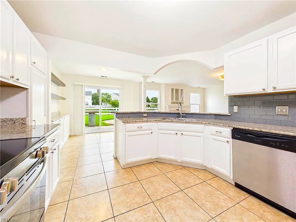 2536 Seven Kings RD, VIRGINIA BEACH VA 23456 thumb 12