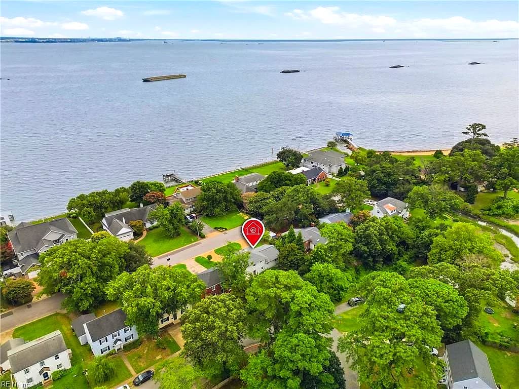 3805 Chesapeake AVE, HAMPTON VA 23661 - Photo 3