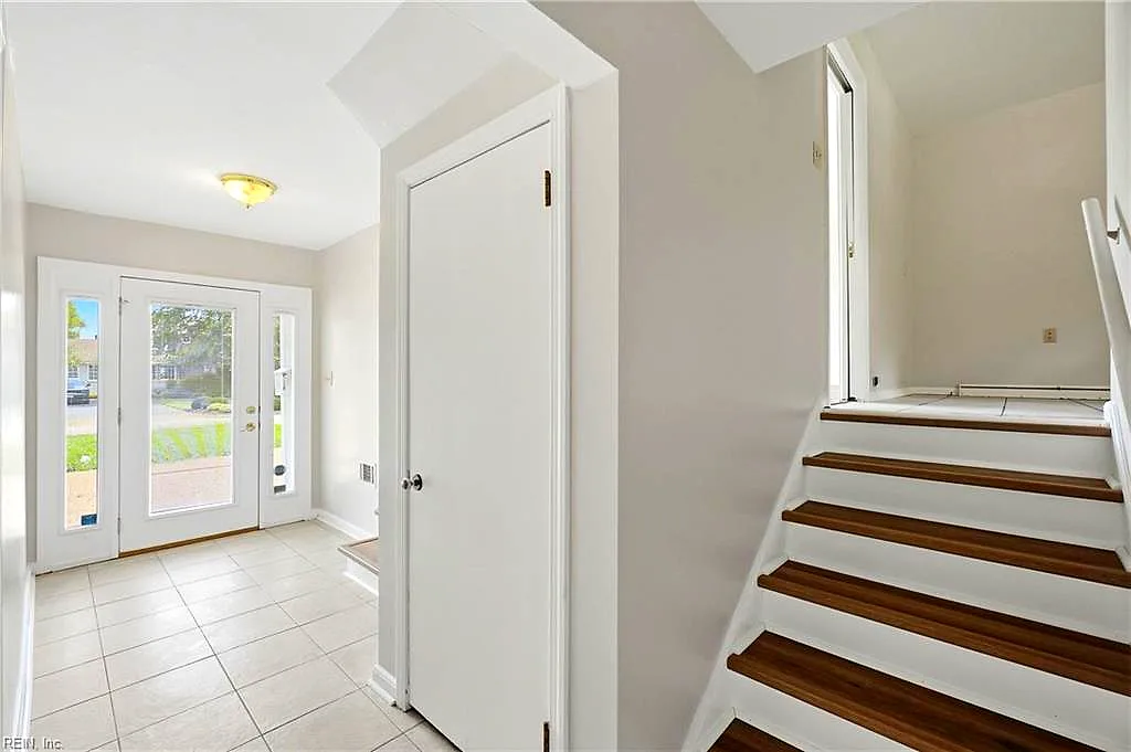 3805 Chesapeake AVE, HAMPTON VA 23661 thumb 7
