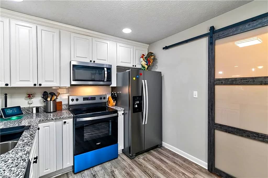 504 Marion RD, HAMPTON VA 23663 thumb 9