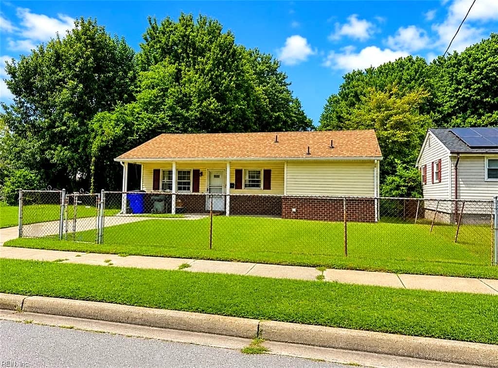 4866 Texas AVE #Ave, NORFOLK VA 23513 - Photo 3