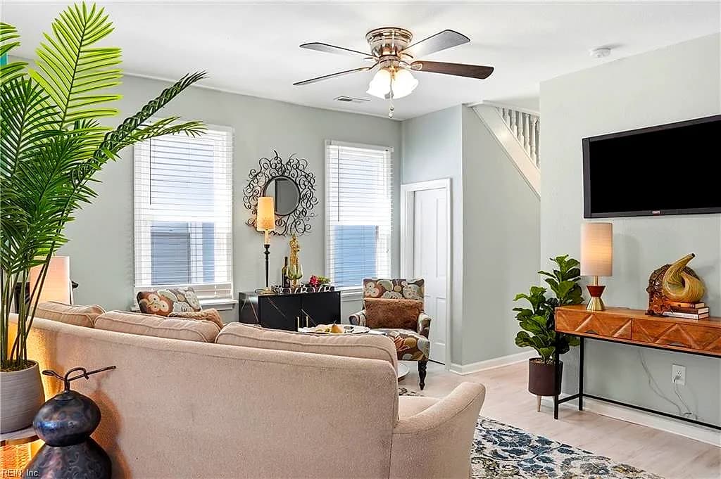 1405 Perry ST, CHESAPEAKE VA 23324 - Photo 3