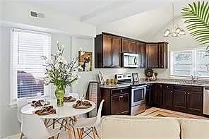 1405 Perry ST, CHESAPEAKE VA 23324 thumb 7