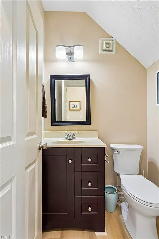 112 Jesse ST, YORKTOWN VA 23693 thumb 10