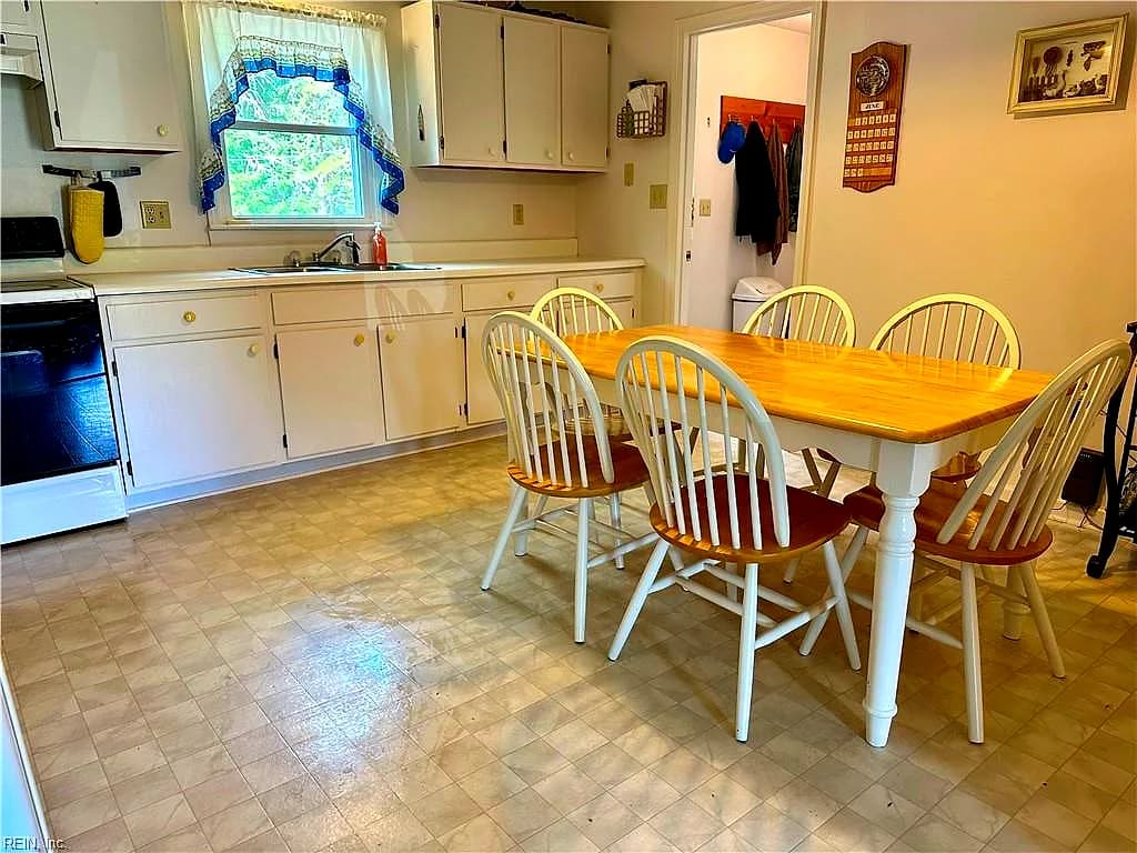 905 Woodland DR, SOUTH HILL VA 23970 thumb 8