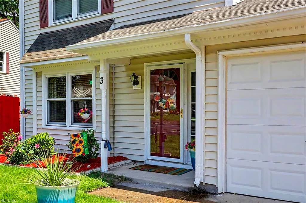 3 Seaton CIR, CHESAPEAKE VA 23320 - Photo 3