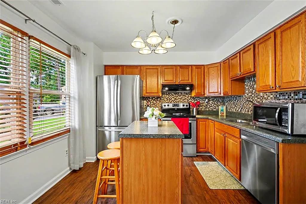 3 Seaton CIR, CHESAPEAKE VA 23320 thumb 10