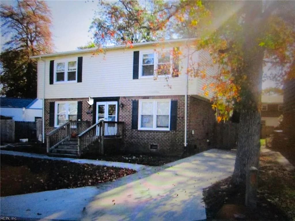 9396 PINE TREE RD #B, NORFOLK VA 23503 - Main photo