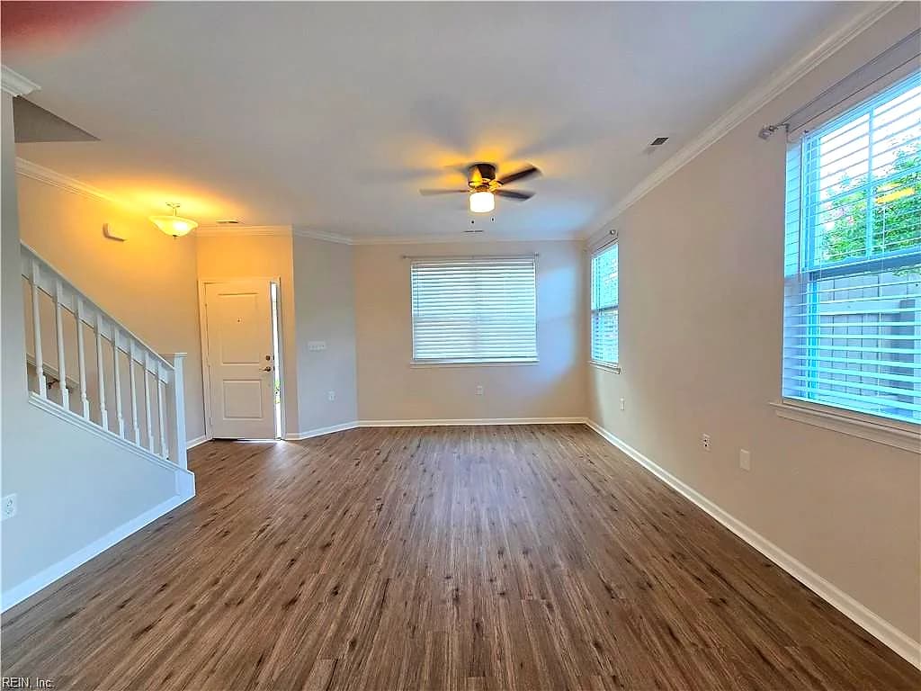 1696 Halesworth LN #256, VIRGINIA BEACH VA 23456 - Photo 3