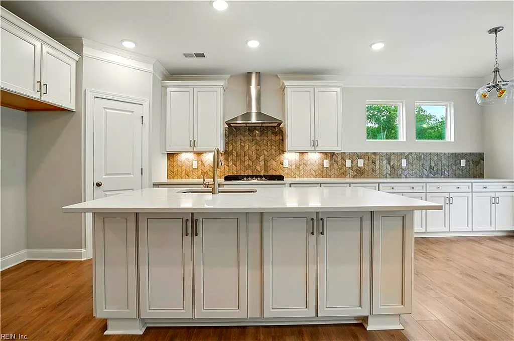 1311 Wharf Hill DR, SMITHFIELD VA 23430 thumb 7