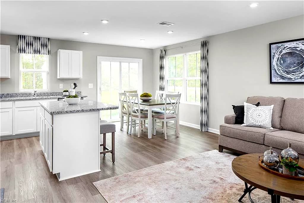 204 Summit View LN, FRANKLIN VA 23851 thumb 8
