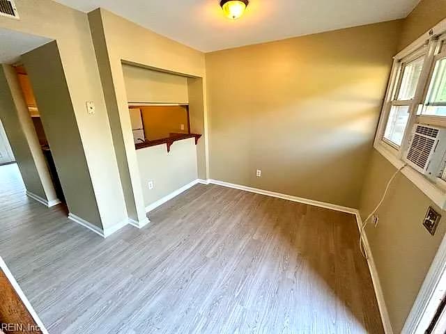 7042 Bray RD, HAYES VA 23072 thumb 6