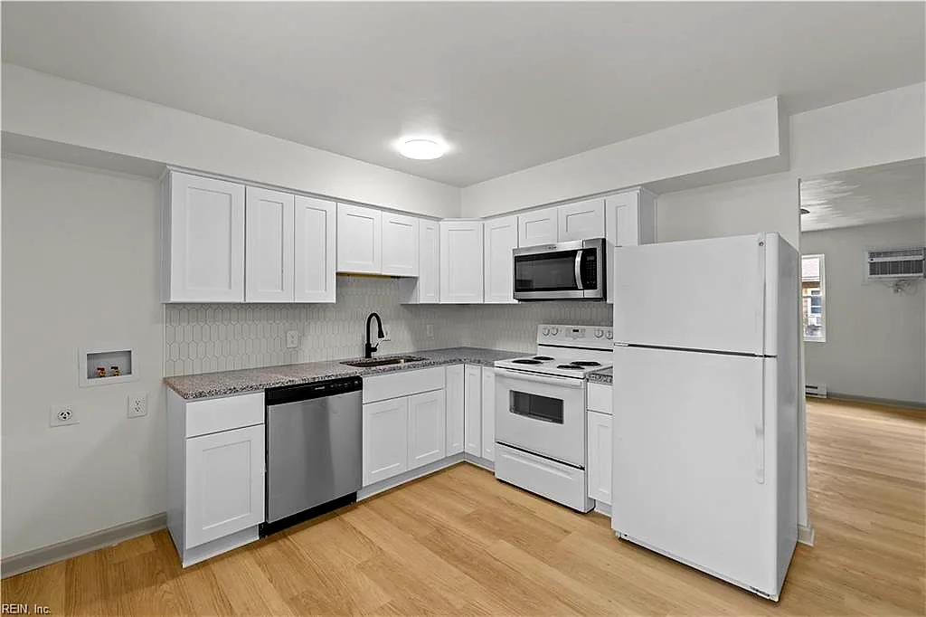 3004 Illinois AVE, NORFOLK VA 23513 thumb 9