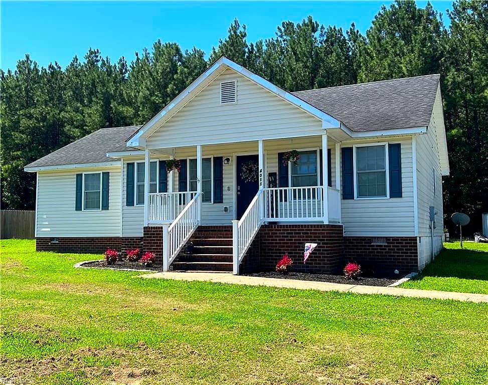 4011 Moss Point DR, NDINWIDDIE VA 23803 - Photo 2
