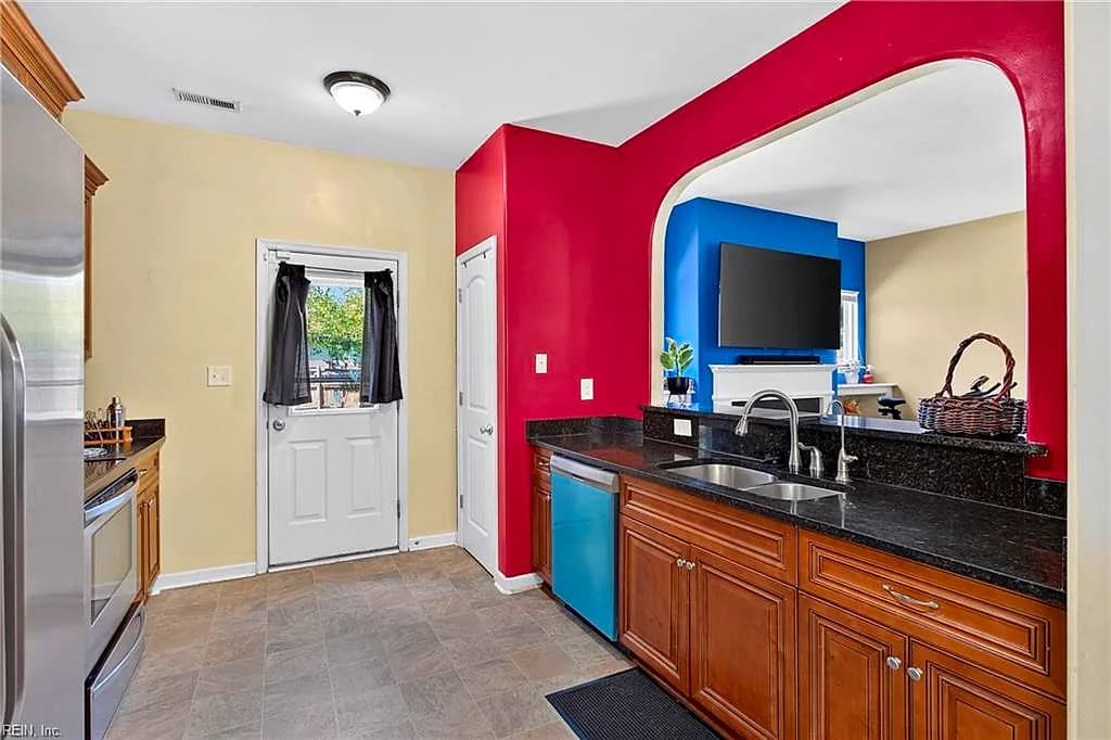 4016 3rd Street ST, CHESAPEAKE VA 23324 thumb 9