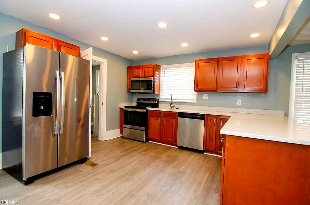 2733 Hollister AVE, NORFOLK VA 23504 thumb 12
