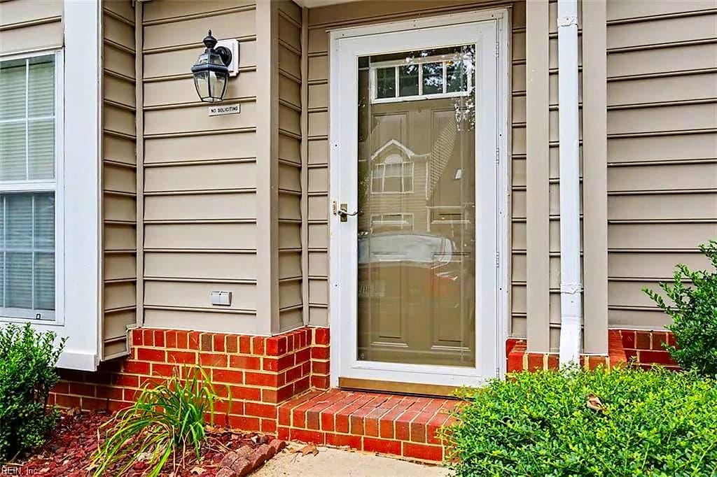 23 Sweet Gum PL, HAMPTON VA 23666 - Photo 5