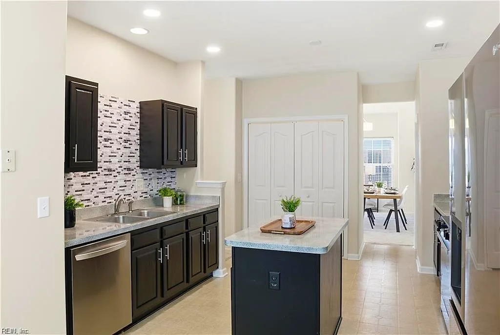 4025 Palmer CT, SUFFOLK VA 23435 thumb 11