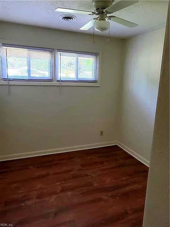 411 Gloucester AVE, PORTSMOUTH VA 23702 thumb 12