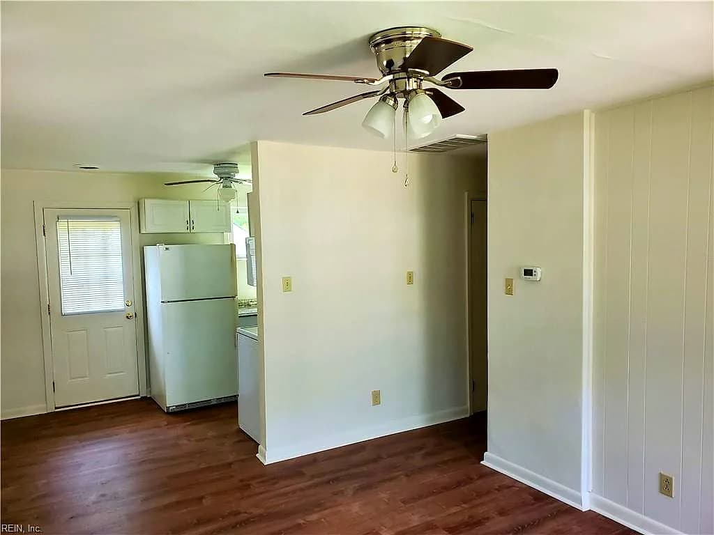 411 Gloucester AVE, PORTSMOUTH VA 23702 thumb 6
