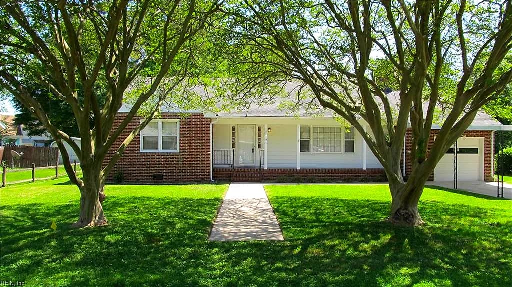 2217 Delwood RD, CHESAPEAKE VA 23323 - Main photo