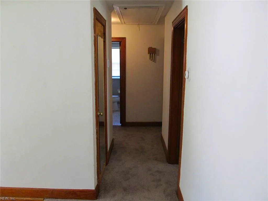 2217 Delwood RD, CHESAPEAKE VA 23323 thumb 7