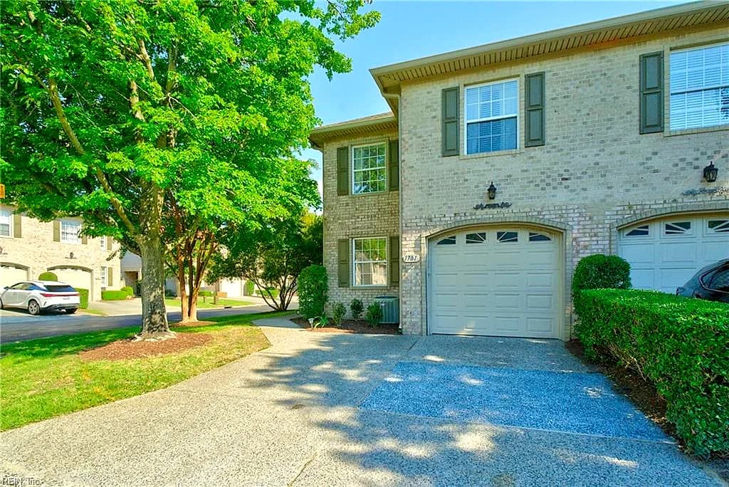 1701 Honorary CT, VIRGINIA BEACH VA 23454 - Photo 2
