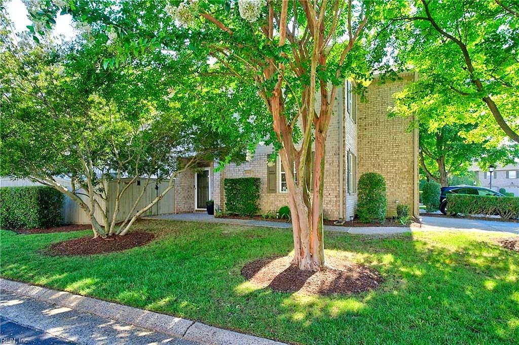 1701 Honorary CT, VIRGINIA BEACH VA 23454 - Photo 4