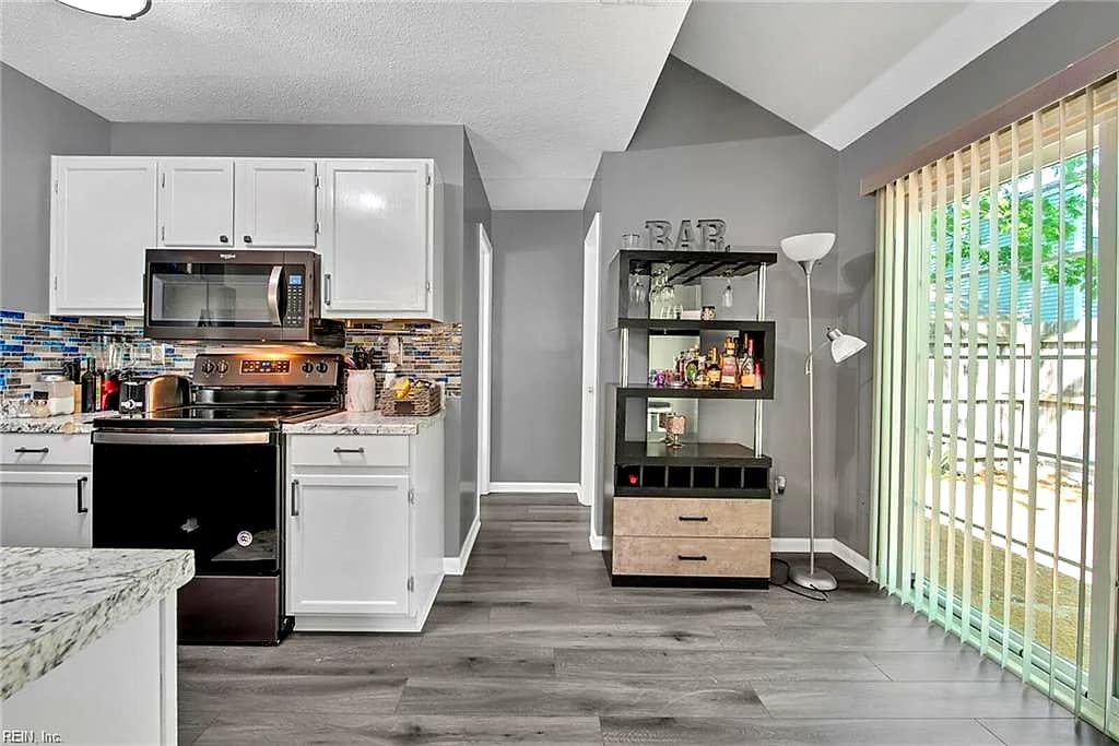 178 Old Bridge RD, NEWPORT NEWS VA 23608 thumb 6