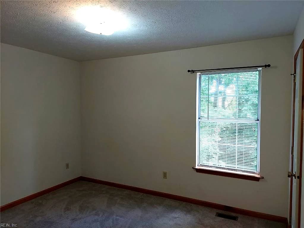 1541 Paul Jack DR, HAMPTON VA 23666 thumb 12