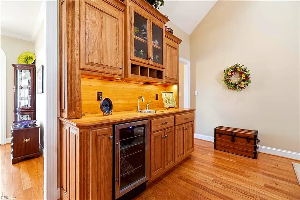19565 Battery Park RD, SMITHFIELD VA 23430 thumb 11