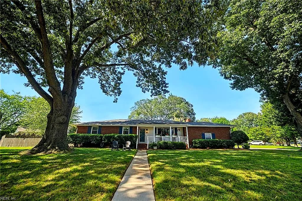 5036 Regina LN, VIRGINIA BEACH VA 23455 - Photo 3