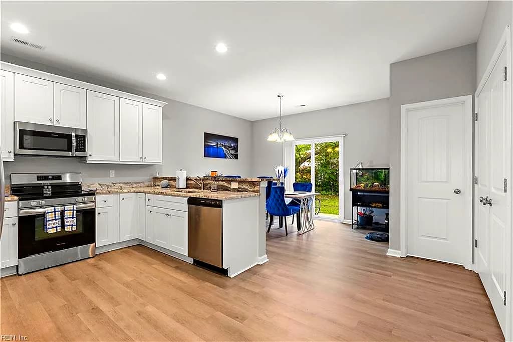 718 Battery AVE, SUFFOLK VA 23434 thumb 9