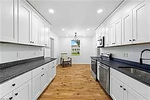 630 33rd ST, NEWPORT NEWS VA 23607 thumb 10