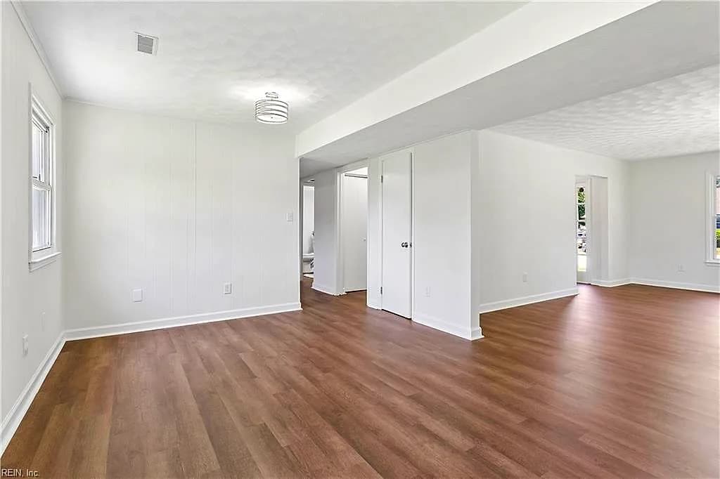 8 Pasadena CT, HAMPTON VA 23666 thumb 10