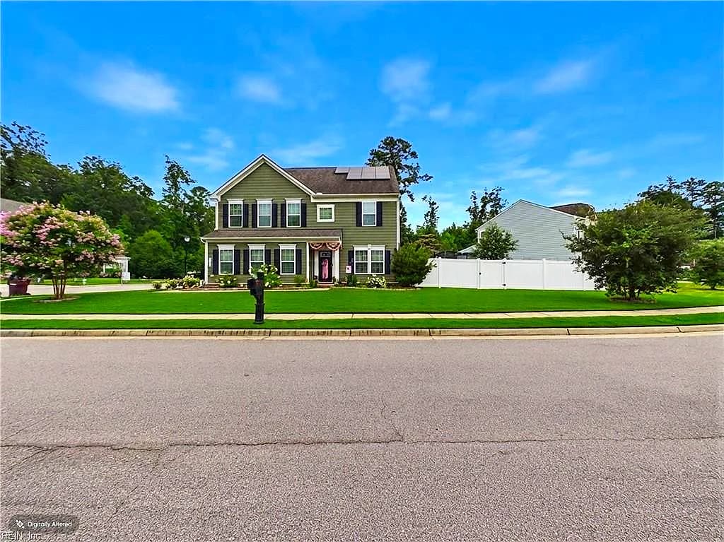 2237 Summer Breeze RD, CHESAPEAKE VA 23323 - Photo 2