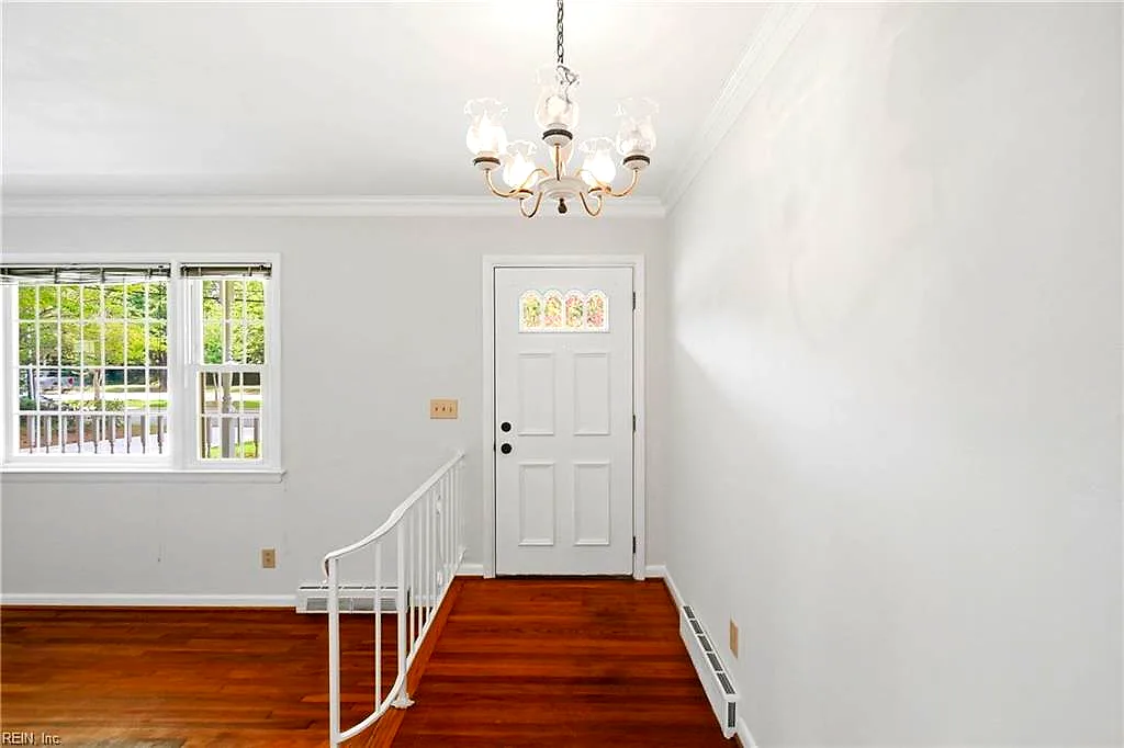 2425 Inlynnview RD, VIRGINIA BEACH VA 23454 - Photo 4