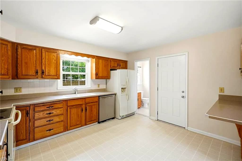 2425 Inlynnview RD, VIRGINIA BEACH VA 23454 thumb 10