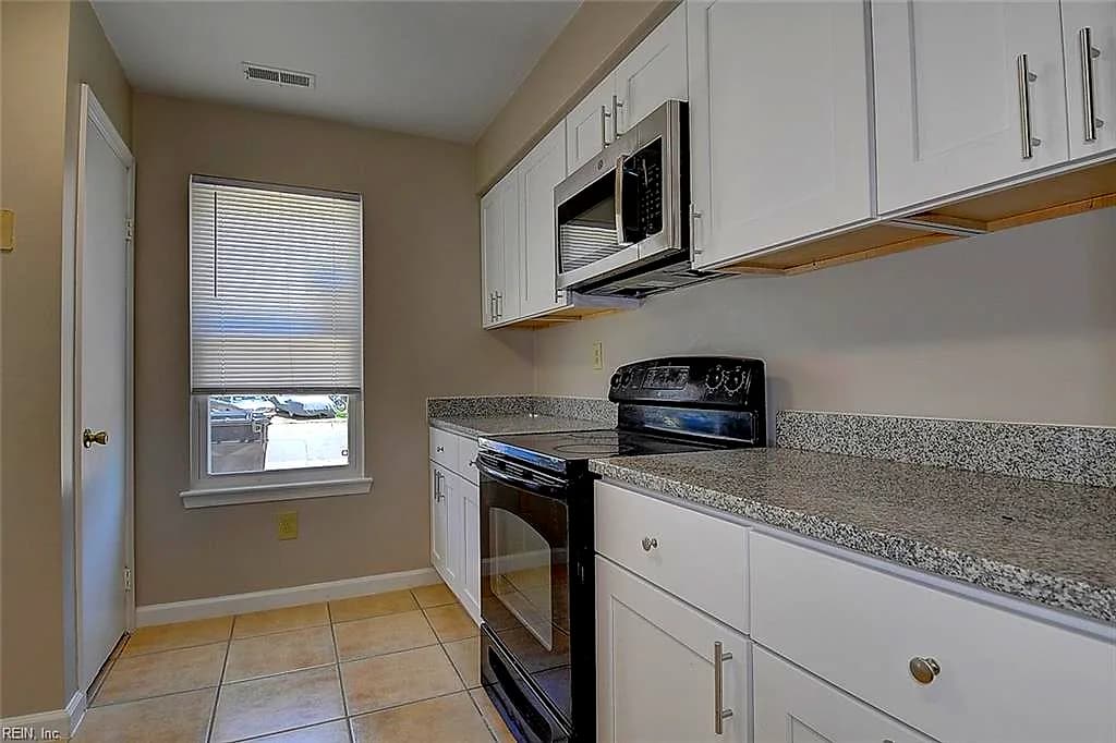 657 Aubrey DR, VIRGINIA BEACH VA 23462 thumb 6