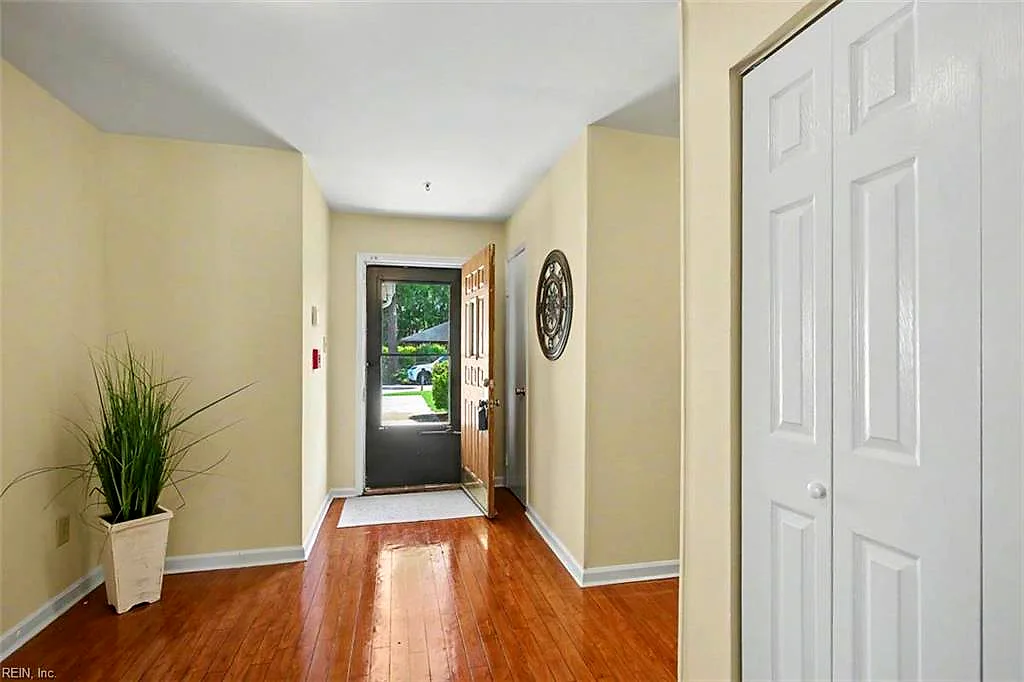 6316 Colby WAY, VIRGINIA BEACH VA 23464 - Photo 5